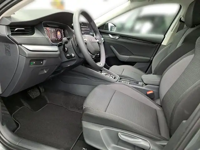 Skoda Octavia view 11