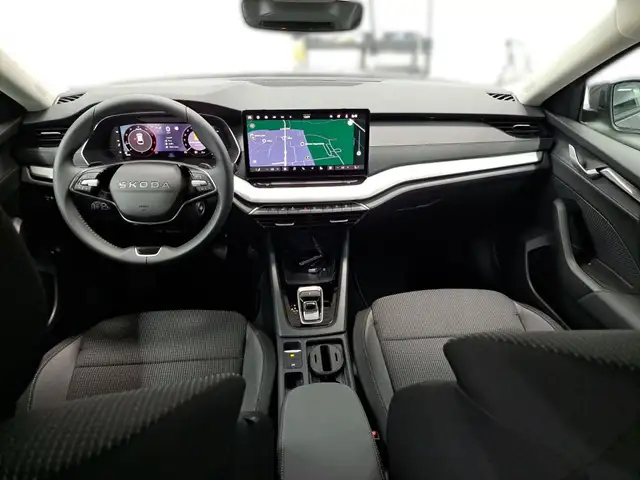 Skoda Octavia view 14
