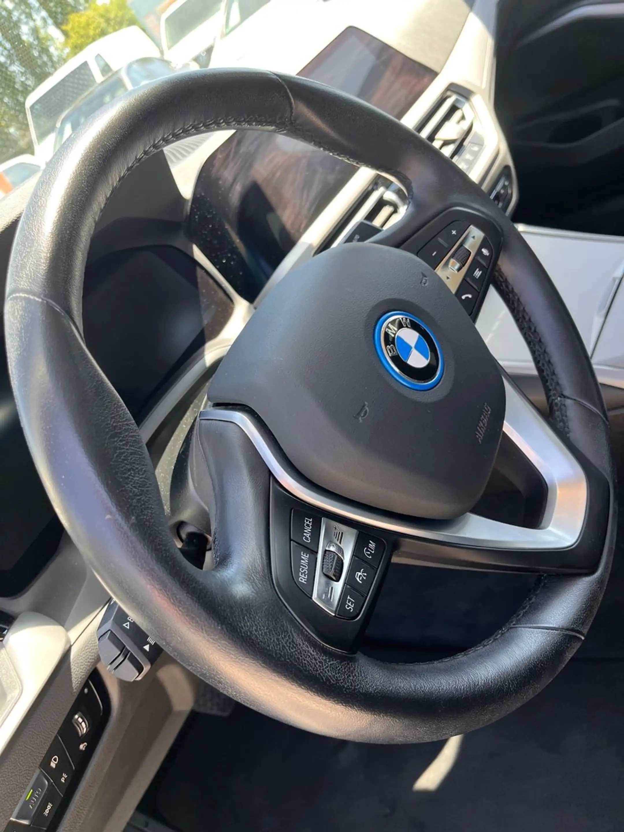 BMW 320 e Hybrid Navi LED DAB AHK 3 Zonen Klima — photo 12
