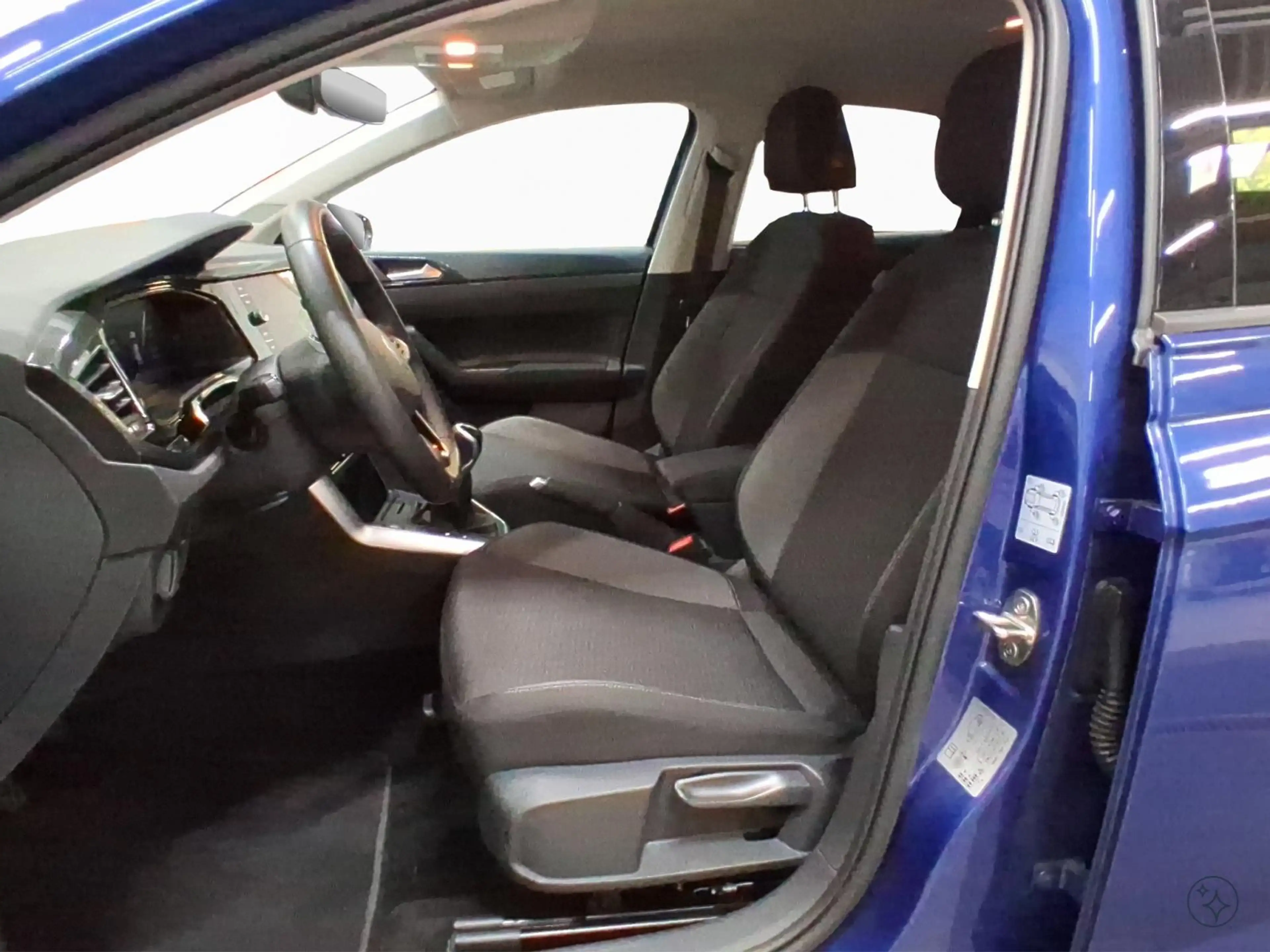 Volkswagen Polo Life+BVM+Park&Comfort+IQ-Drive+Light-Ass. — photo 11