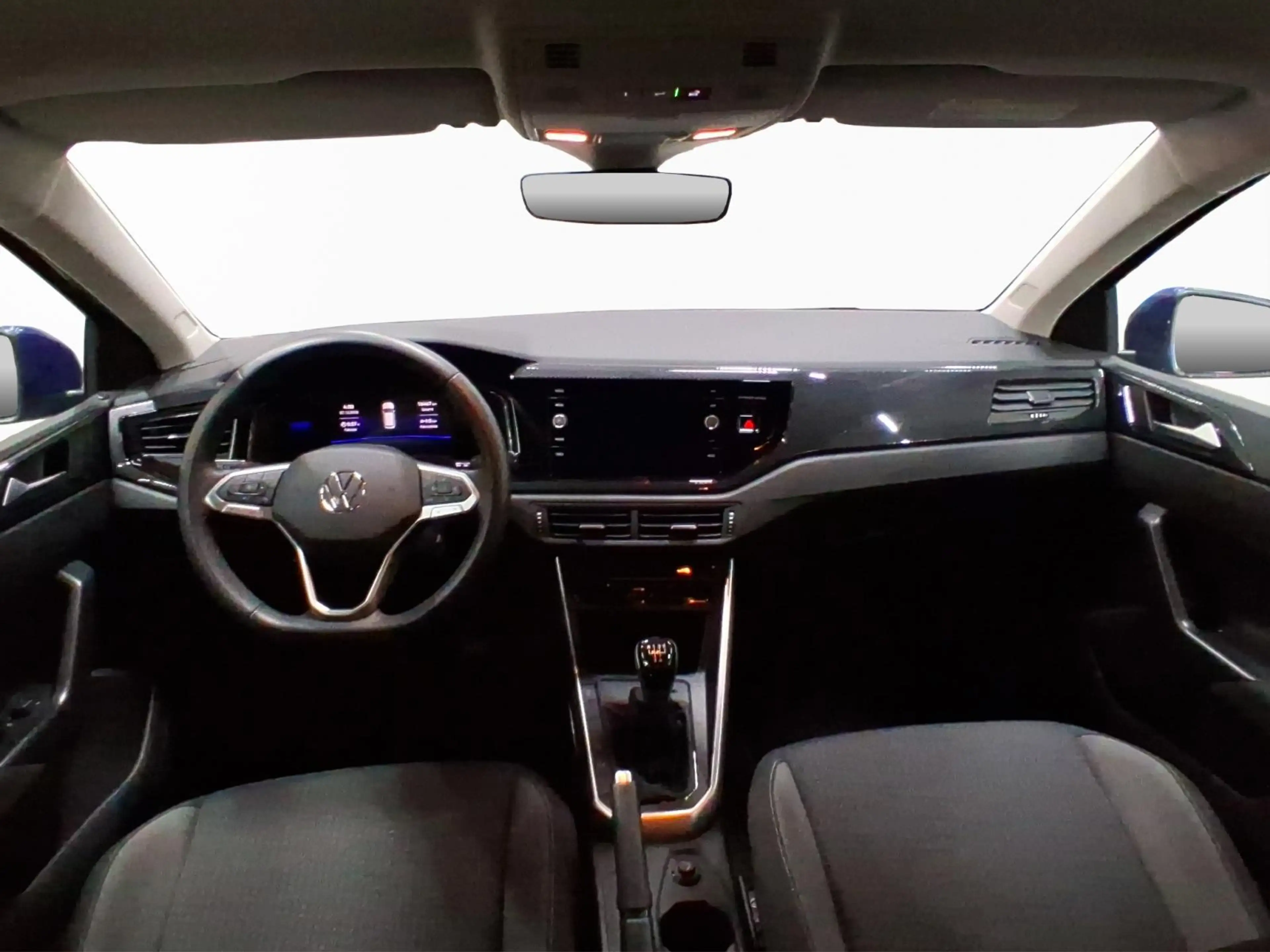 Volkswagen Polo Life+BVM+Park&Comfort+IQ-Drive+Light-Ass. — photo 2