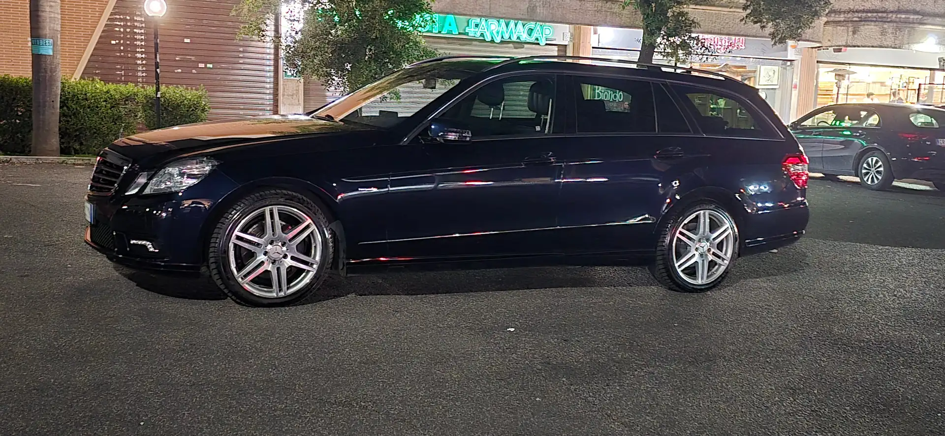 Mercedes-Benz E 350 AVANTGARDE Blu/Azzurro - 1