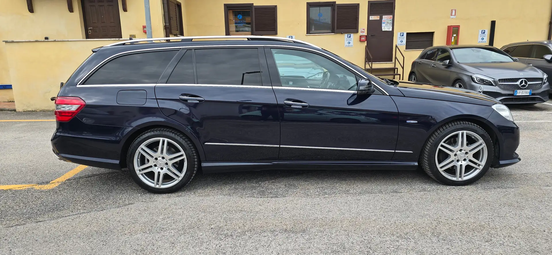 Mercedes-Benz E 350 AVANTGARDE Blu/Azzurro - 2