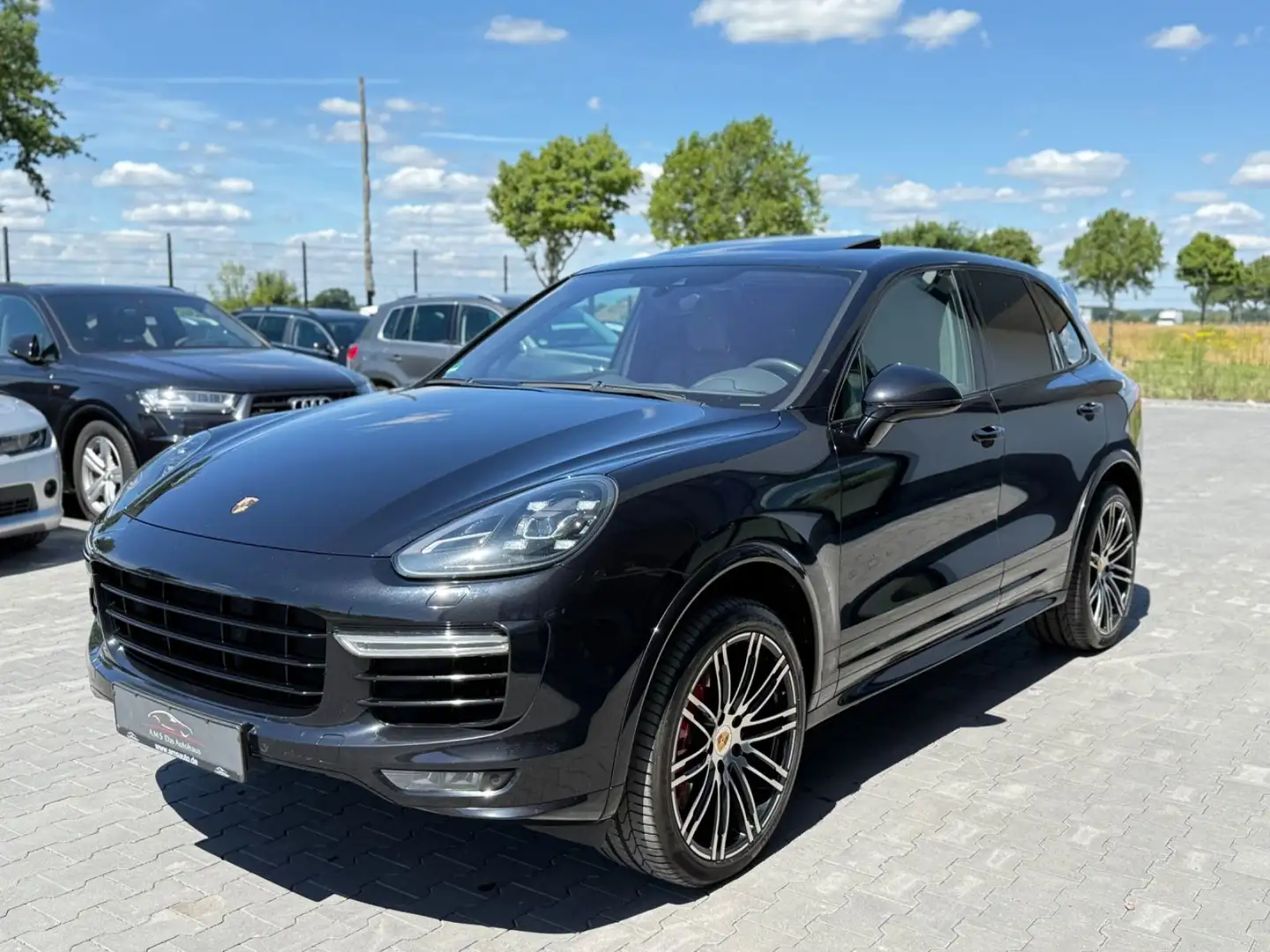 Porsche Cayenne Turbo S Sport Design LED Schwarz - 1