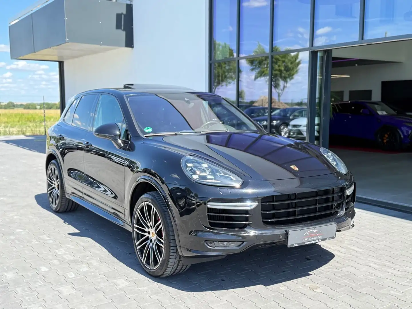 Porsche Cayenne Turbo S Sport Design LED Schwarz - 2