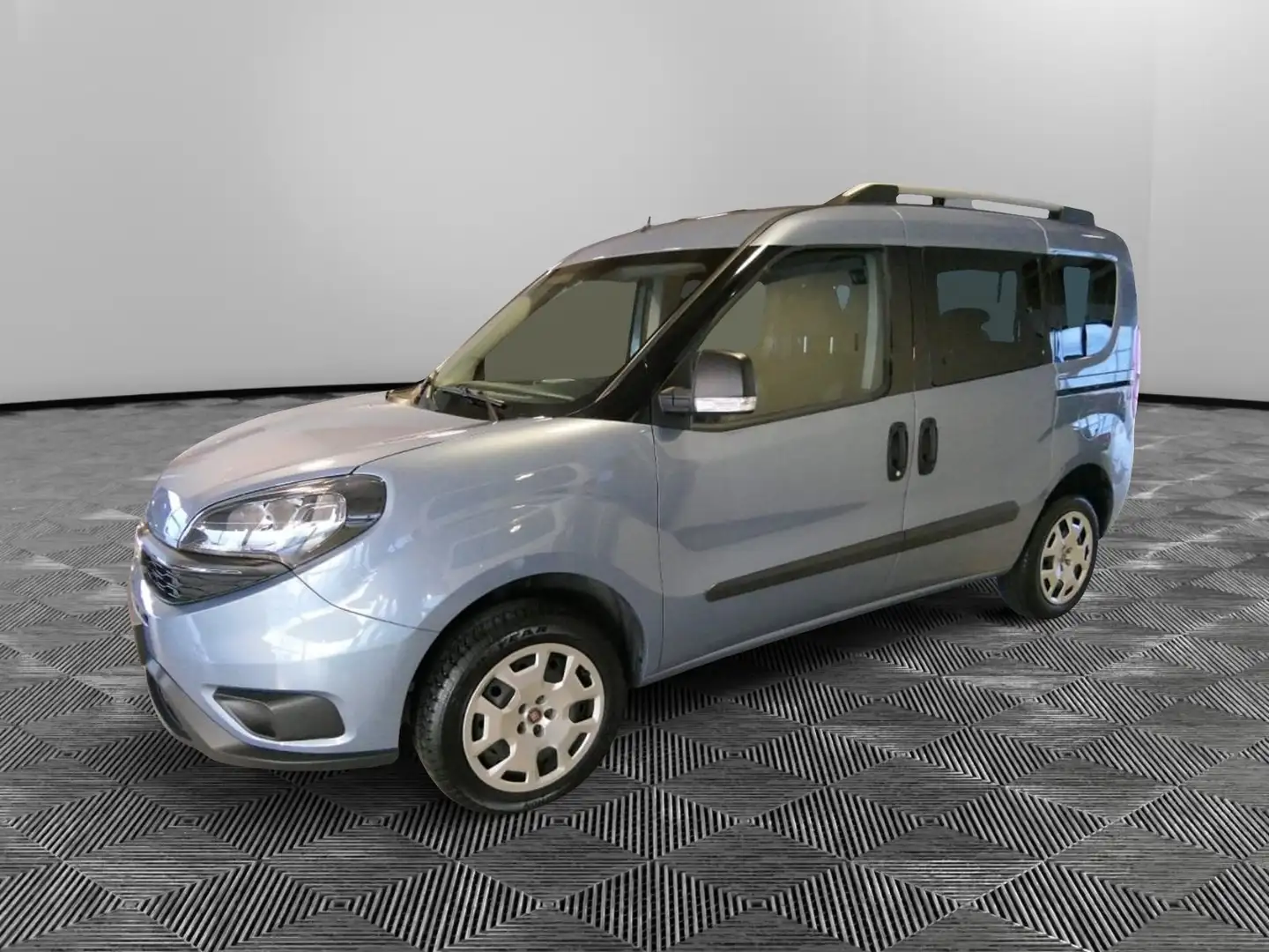 Fiat Doblo Doblo 1.4 T-Jet 16V Easy 5P. Bleu - 1