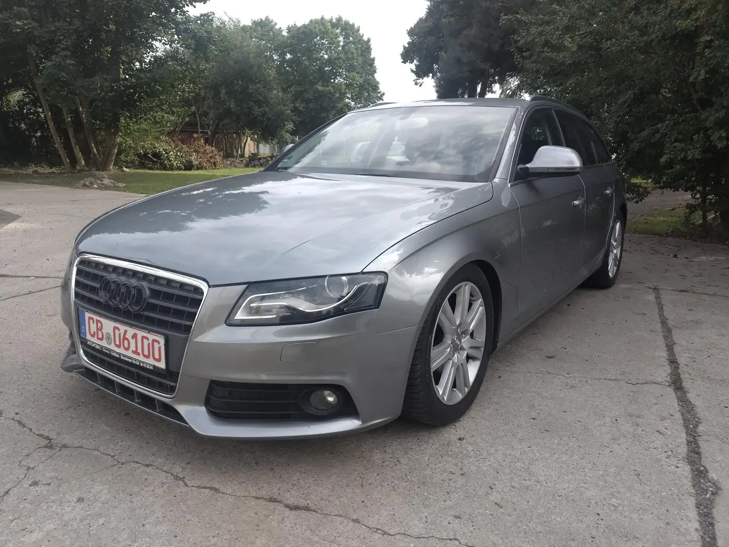 Audi A4 Ambiente Grau - 2
