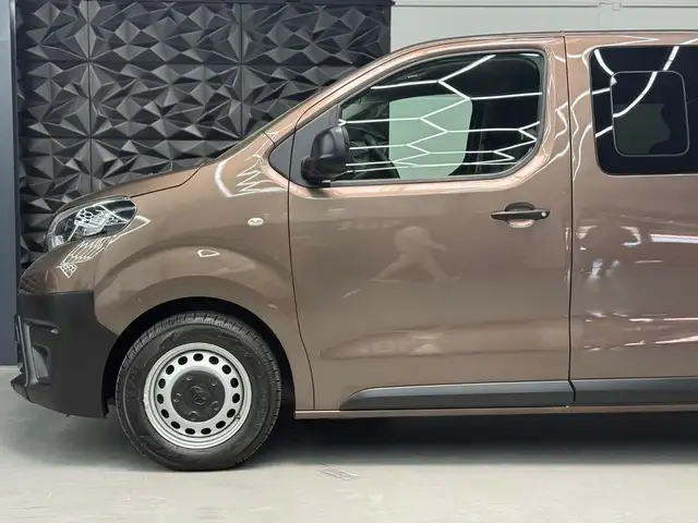 Toyota Proace view 5
