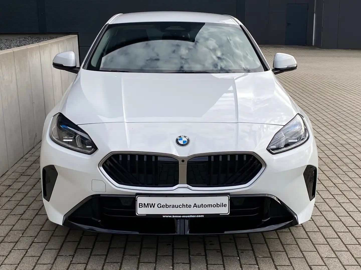 BMW 120 DKG HUD/LED+/360/K-ZUG/DAB/SH Blanc - 2