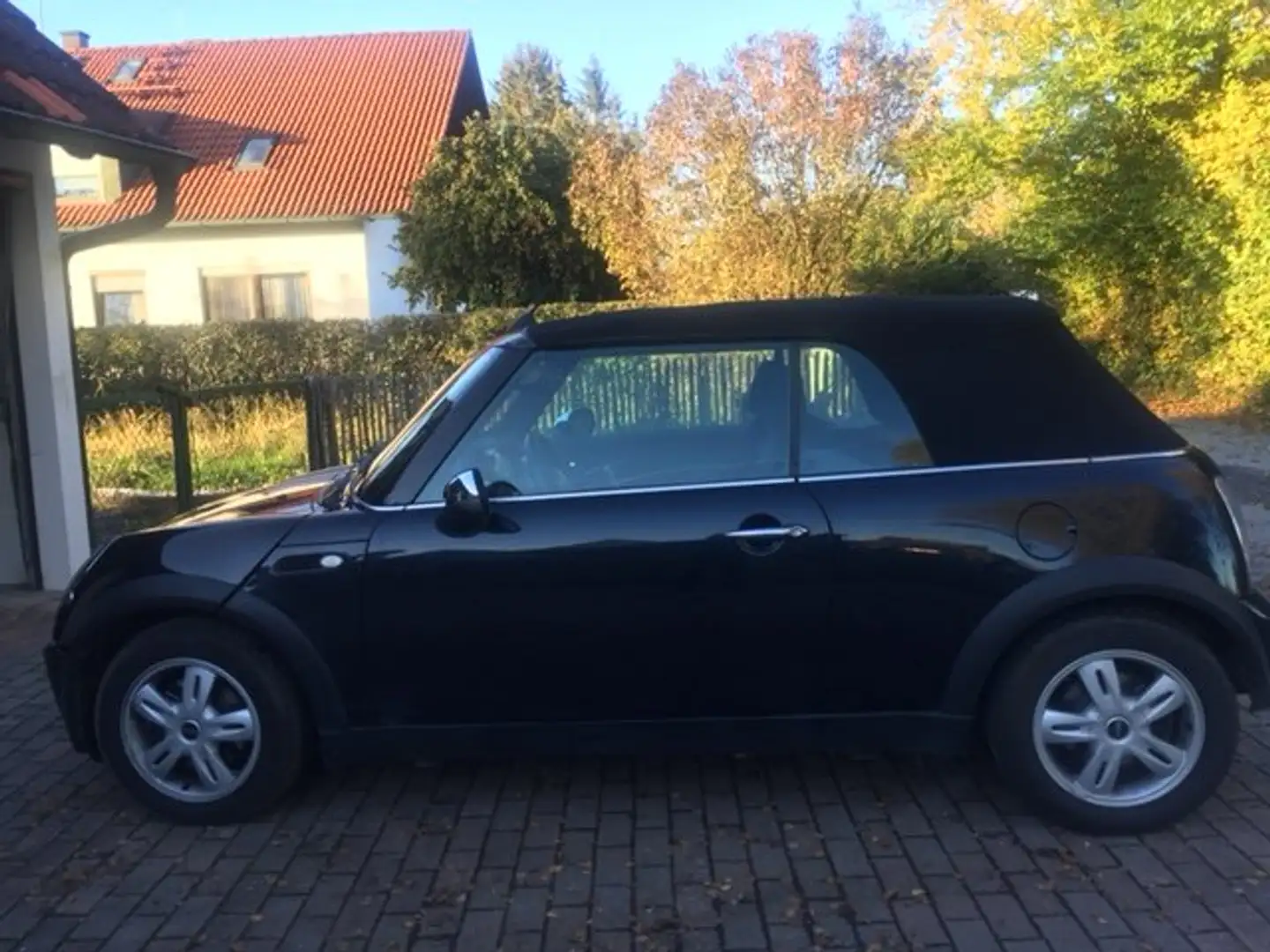 MINI One Cabrio Mini One Cabrio - 2