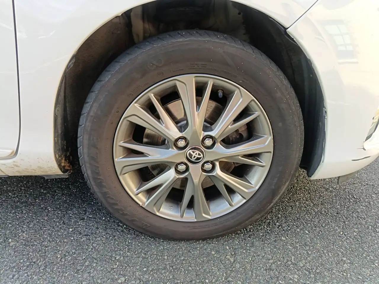 Toyota Yaris Yaris — photo 17