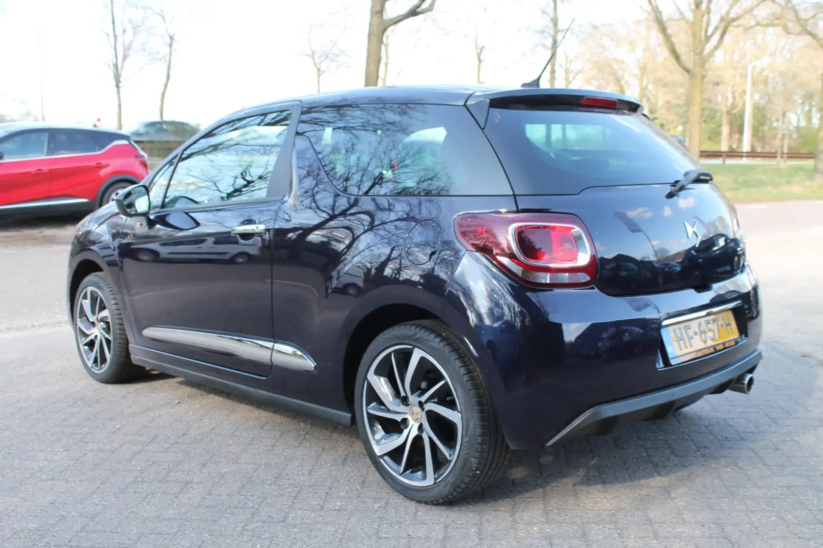 DS Automobiles DS 3 1.2 PureTech Chic, Clima, Cruise, Navi, Pdc, Nap Azul - 2