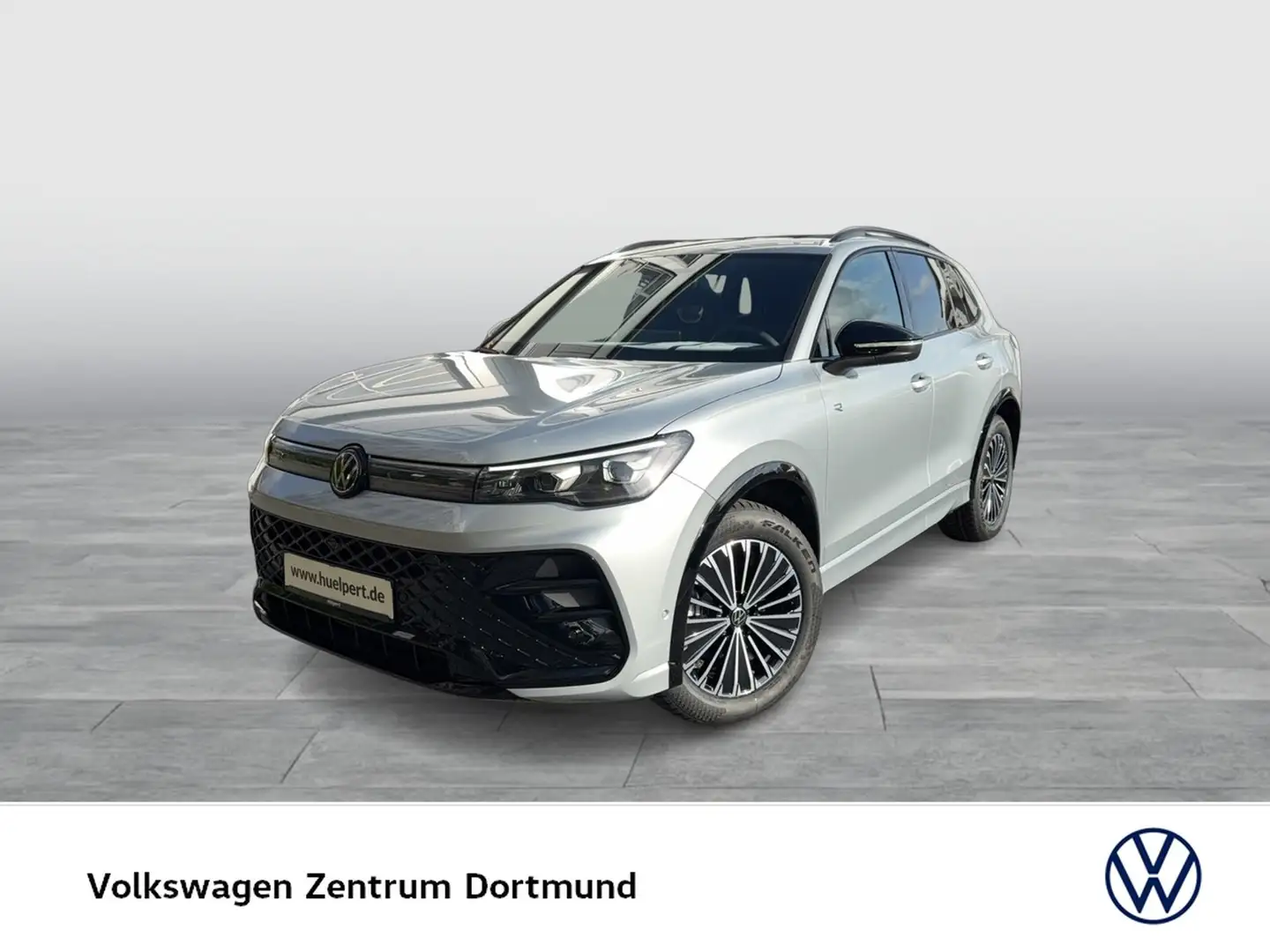 Volkswagen Tiguan 2.0 R-LINE DSG BLACKSTYLE PANO AHK LM20 Silber - 1