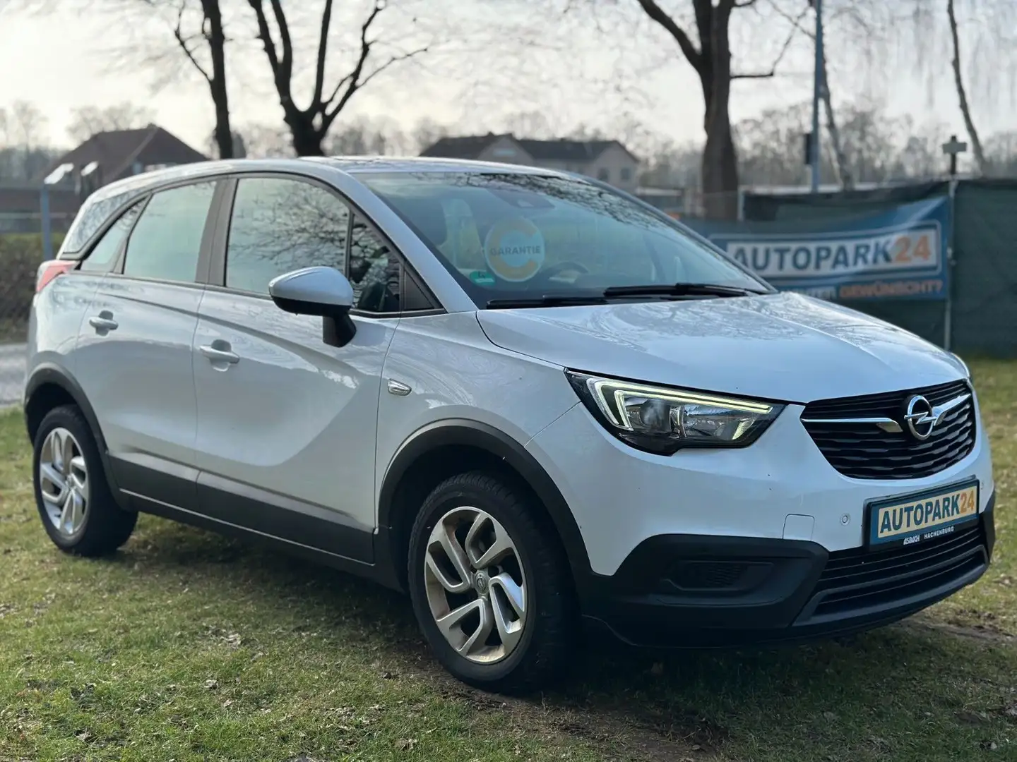 Opel Crossland X *1,2*110PS*RKAMERA*AUTOMATIK* Weiß - 1