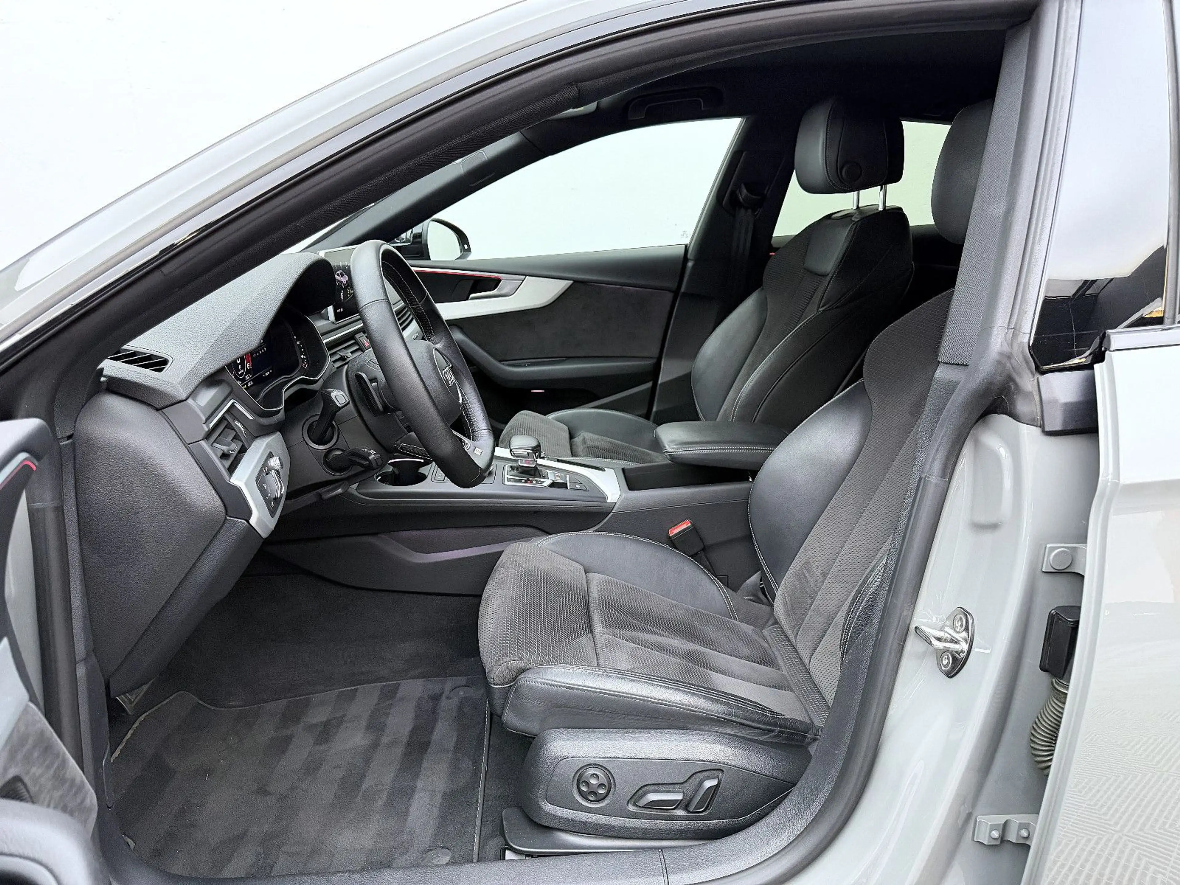 Audi S5 Sportback 3.0 TDI Quattro *SHZ*AMBIENTE* — photo 9