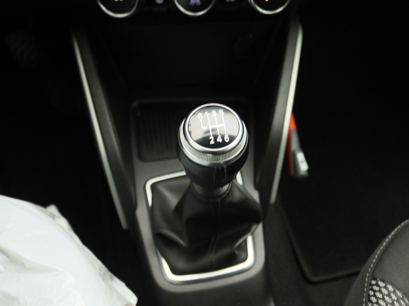 Dacia Duster TCe 130 Prestige | MediaNav Navigatiesysteem met A — photo 11