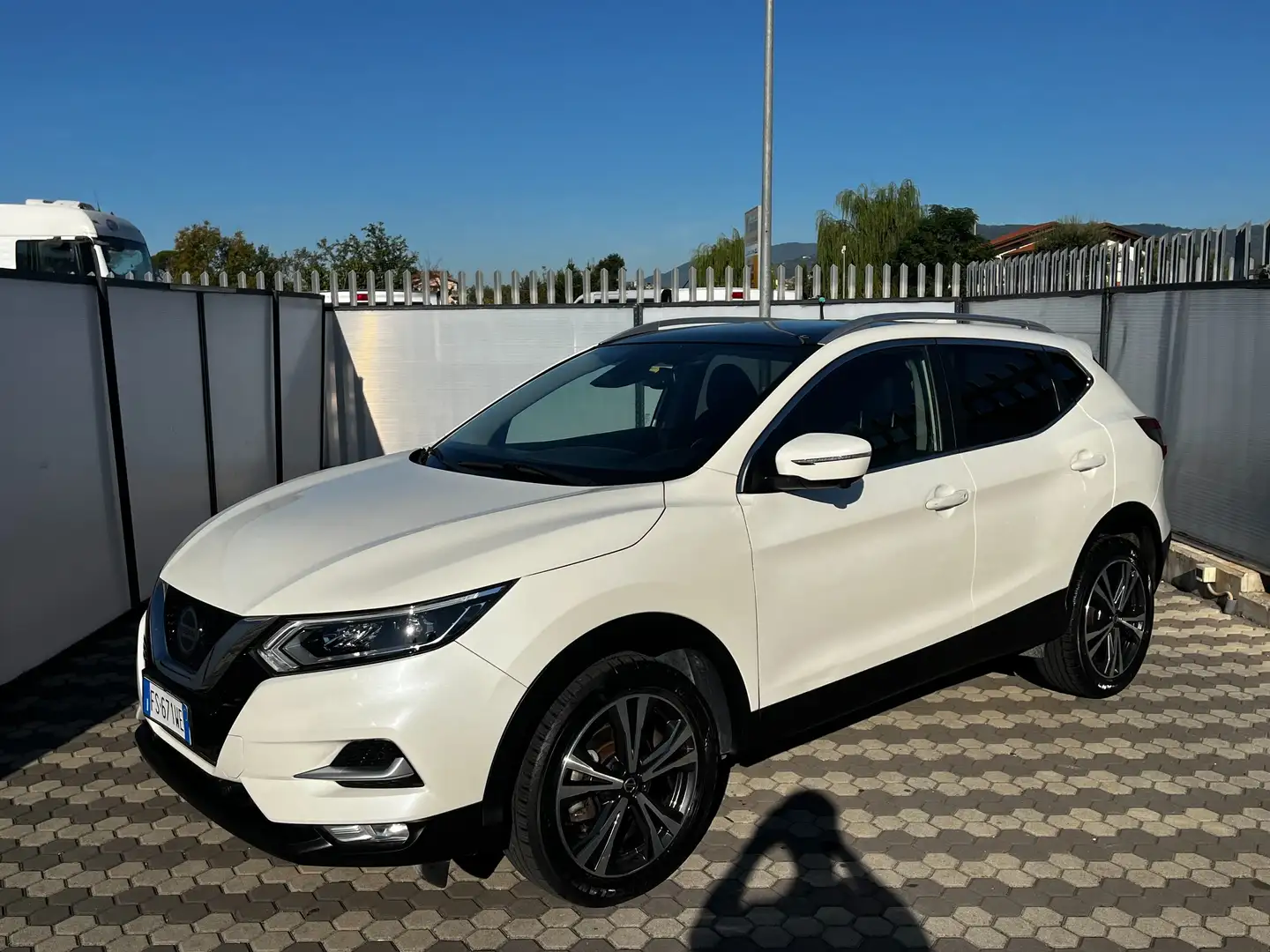 Nissan Qashqai 1.5dci N-Connecta 115cv *MOTORE NUOVO CERT.NISSAN* Wit - 1