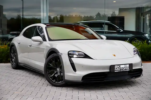 Porsche Taycan 4 Cross Turismo -PANO-LED-360-VENTILATIE-LIFT-PPF