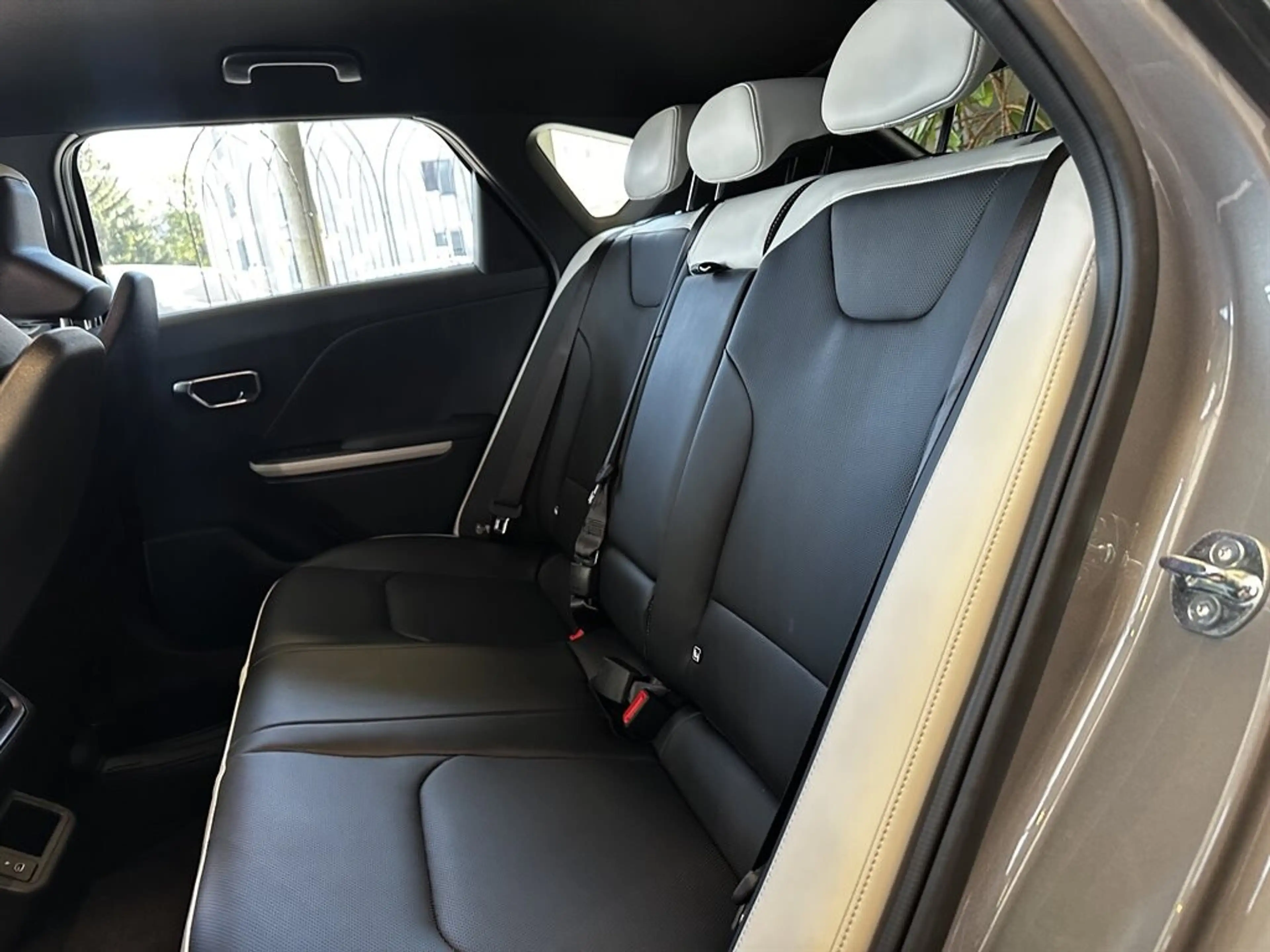 Kia K4 1,6 TGDI GT-Line DCT — photo 8