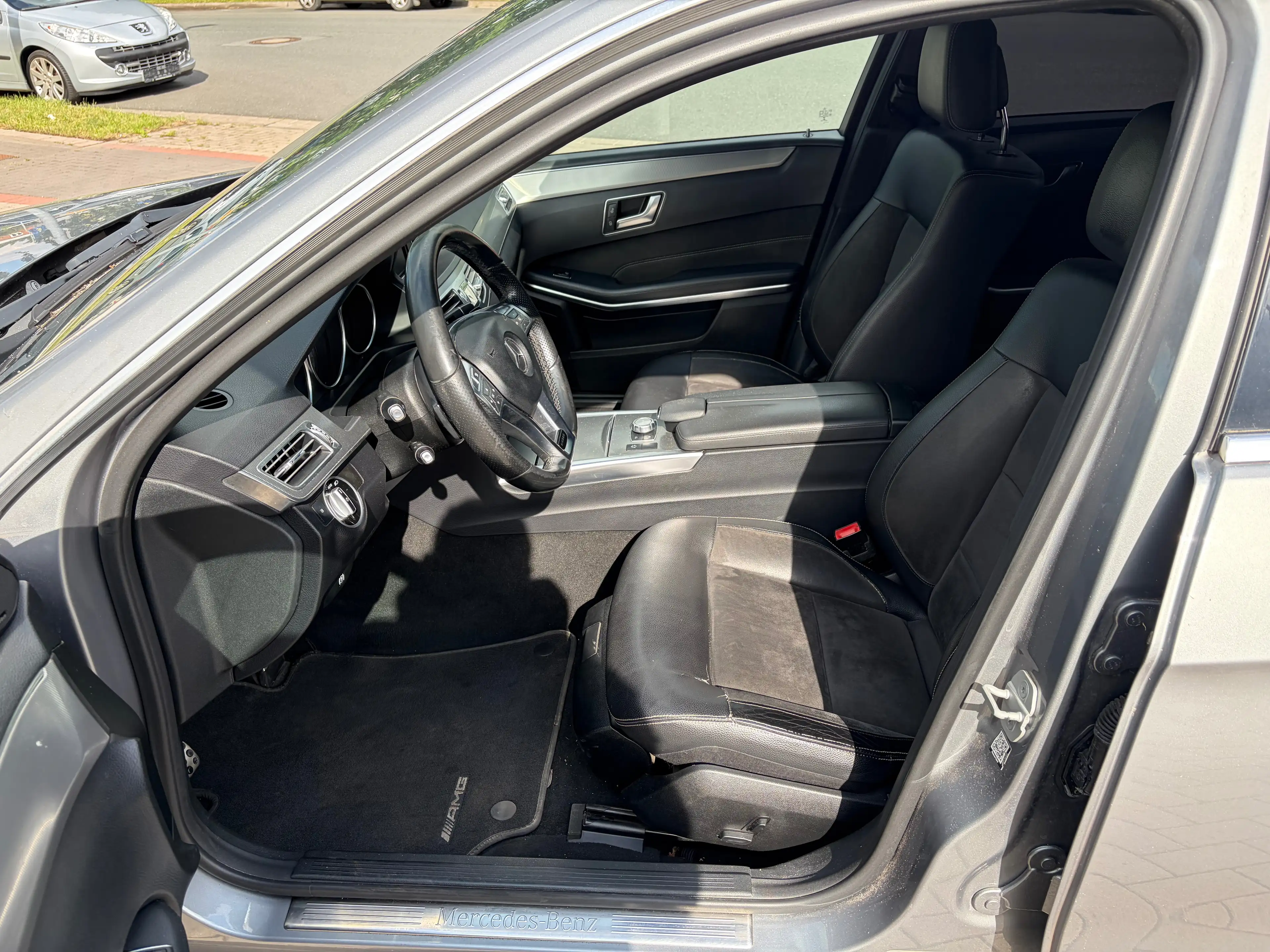 Mercedes-Benz E 250 E 250 CDI 4Matic (212.282) — photo 11