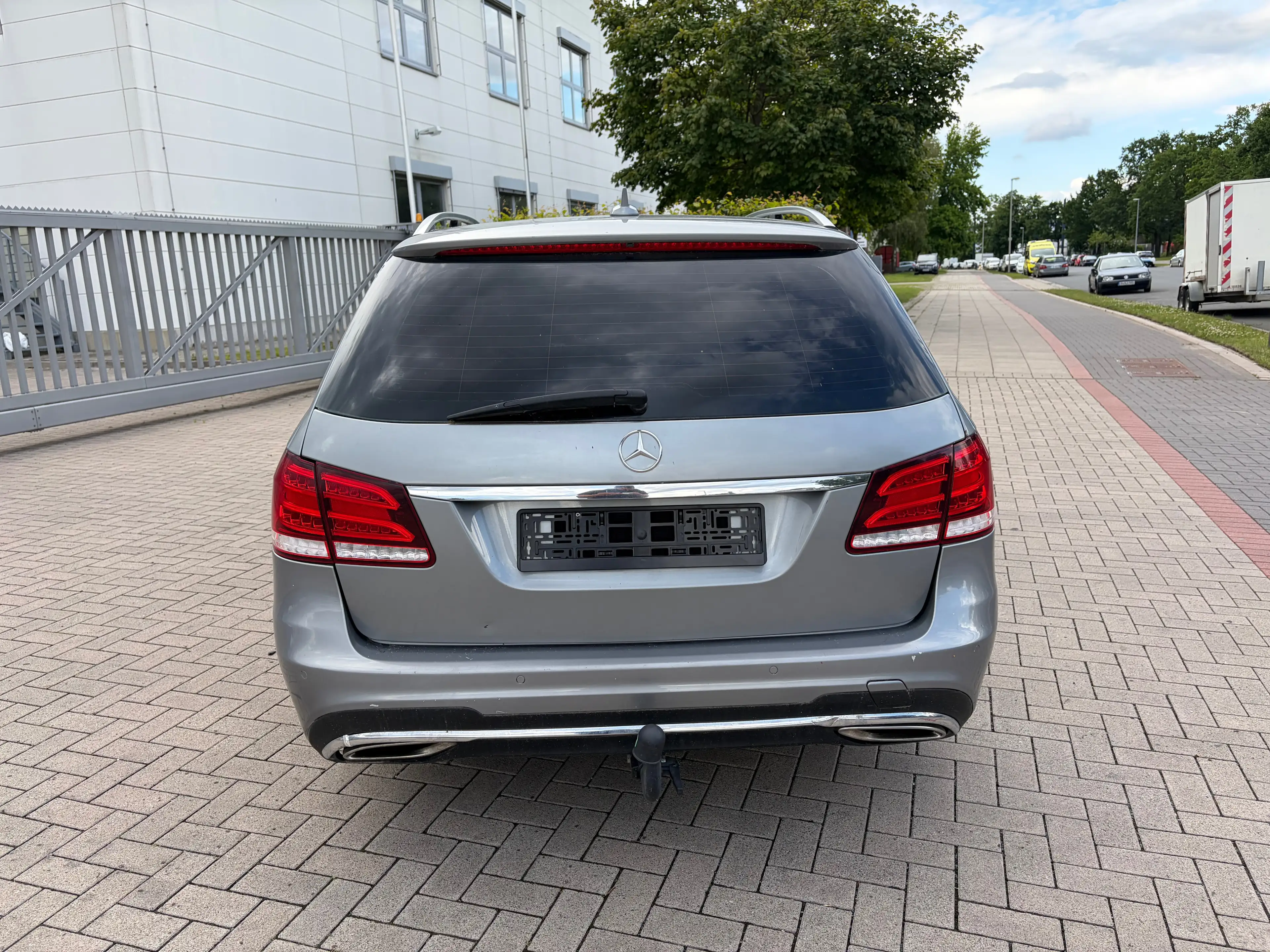 Mercedes-Benz E 250 E 250 CDI 4Matic (212.282) — photo 4