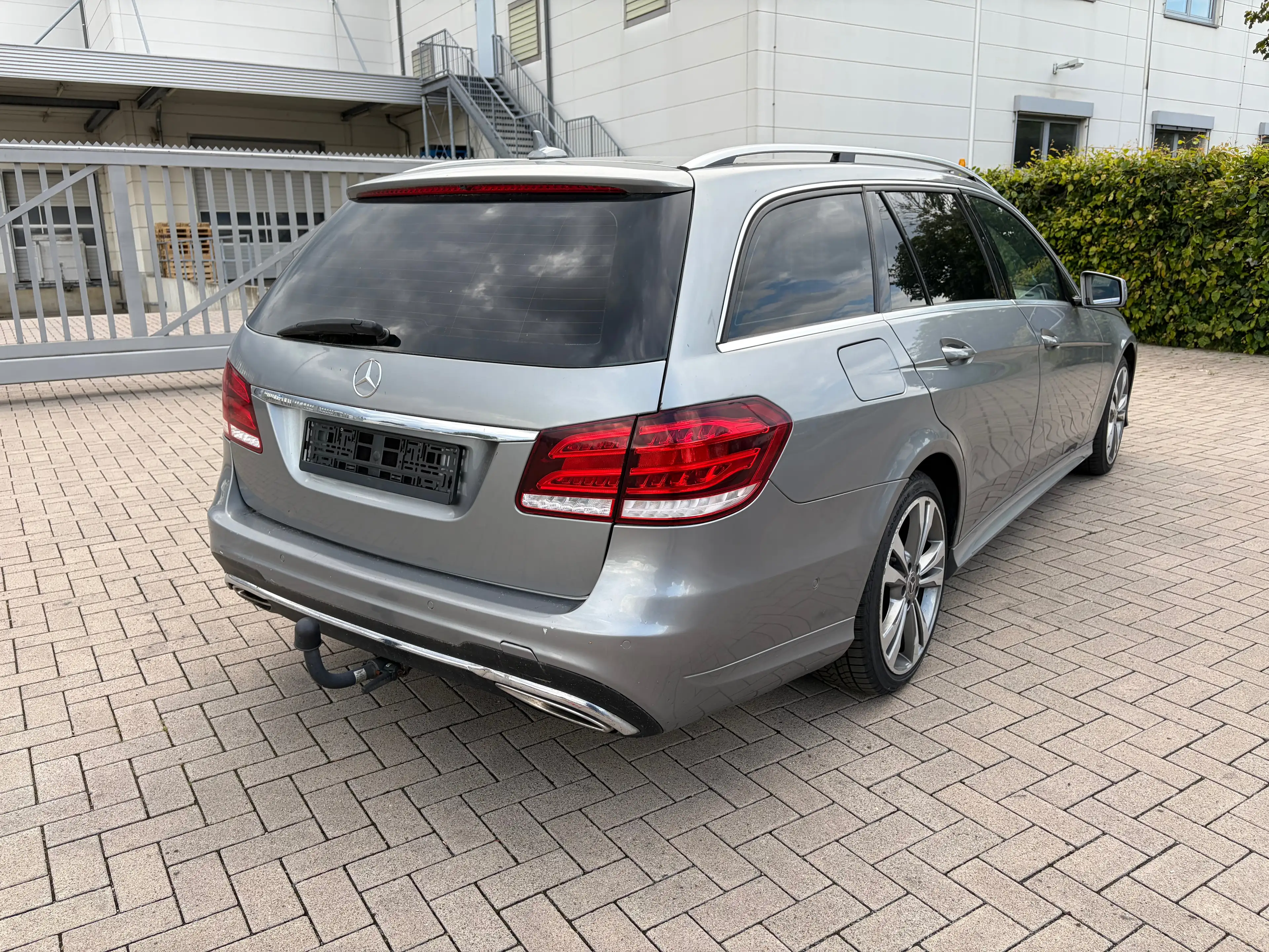 Mercedes-Benz E 250 E 250 CDI 4Matic (212.282) — photo 6