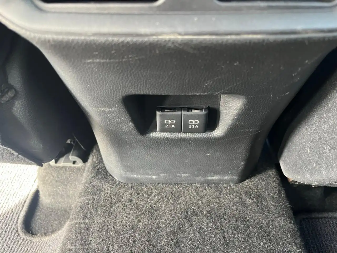 Toyota RAV 4 photo Toyota RAV 4