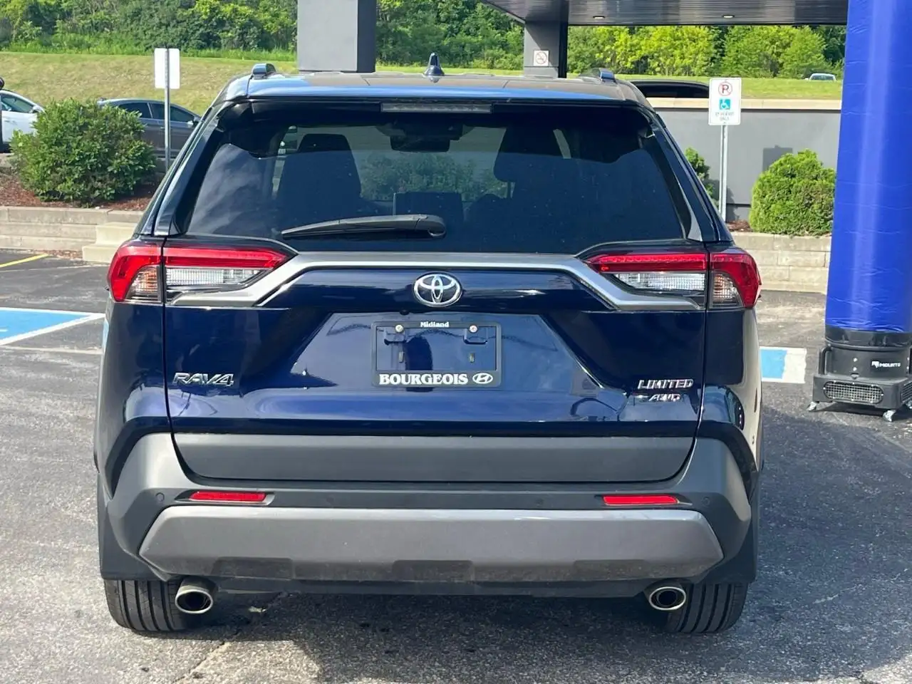Toyota RAV 4 photo Toyota RAV 4