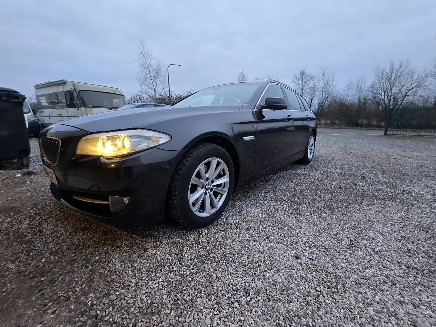 BMW 520 Touring 520dAS Start/Stop Gris - 1