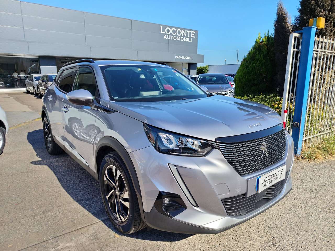 Peugeot 2008 1.2 puretech Allure Navi Pack s