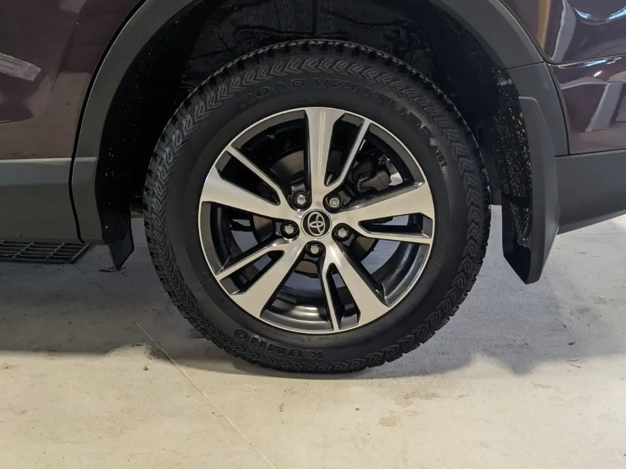 Toyota RAV 4 снимка Toyota RAV 4