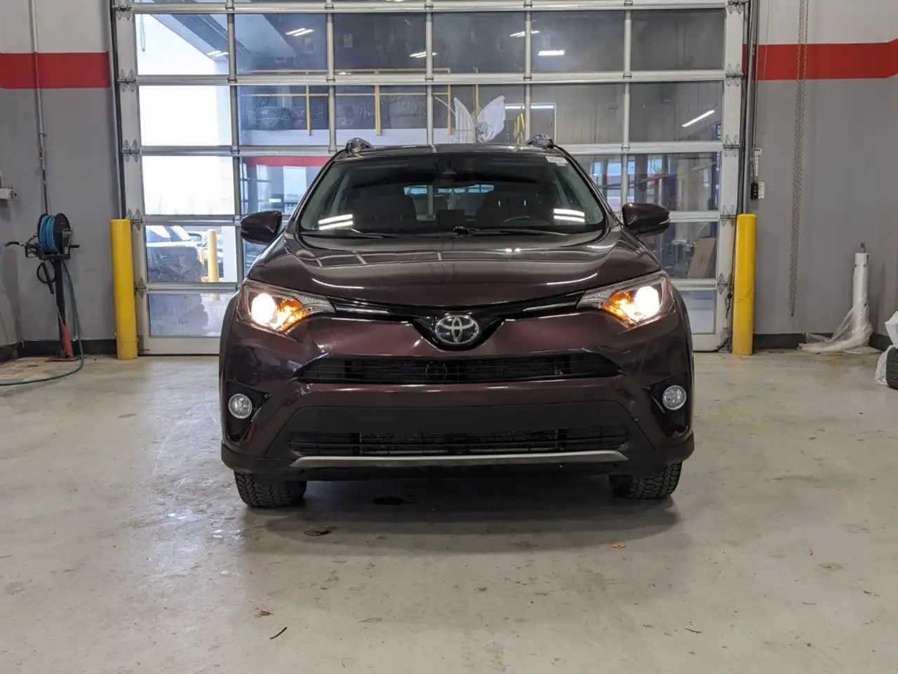 Toyota RAV 4 снимка Toyota RAV 4