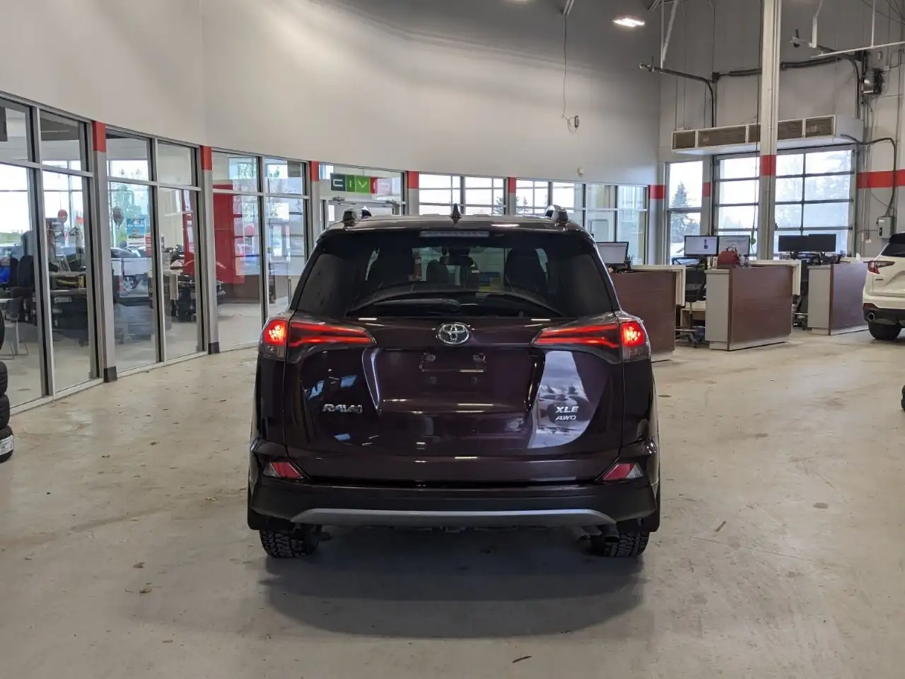 Toyota RAV 4 снимка Toyota RAV 4