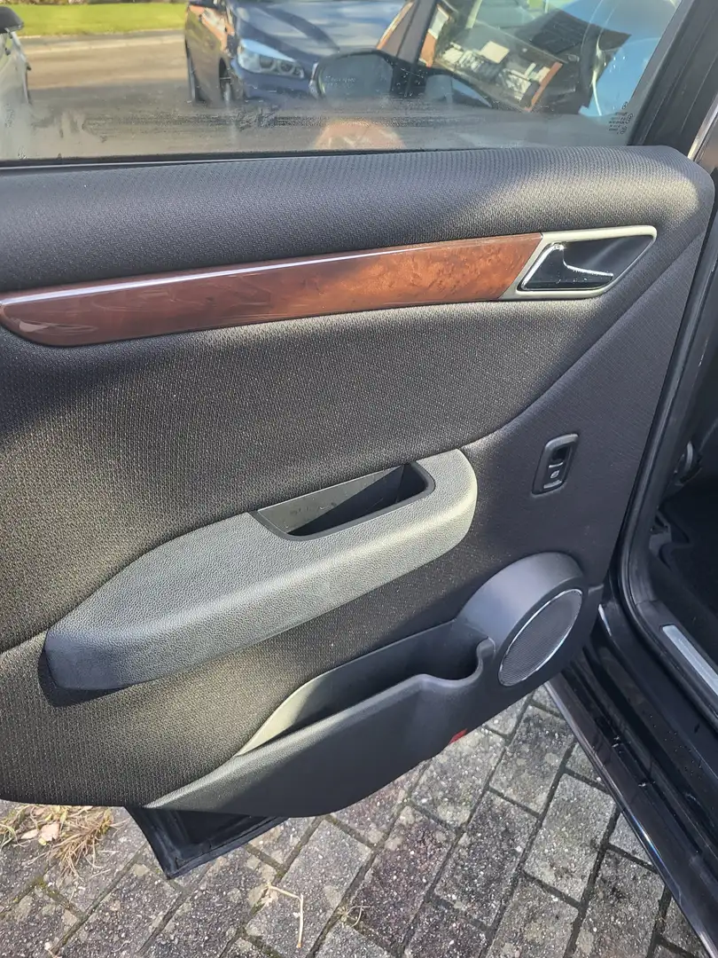 Mercedes-Benz A 170 Elegance Noir - 2