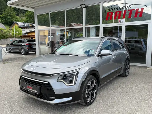 Kia Niro Niro 1,6 GDI PHEV Platin DCT