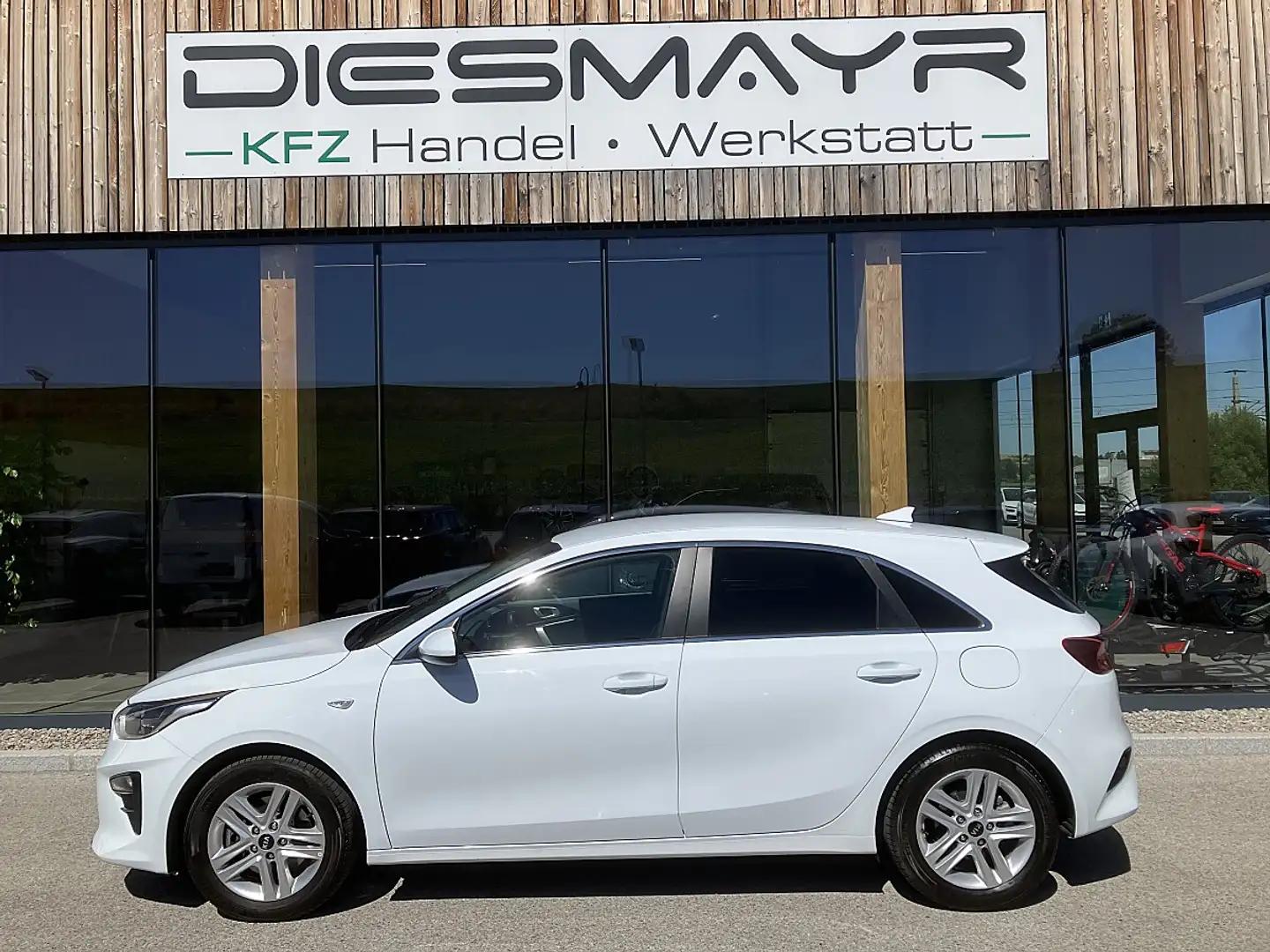 Kia Ceed / cee'd Ceed 1.6 CRDI Silber Navi Kamera Sitzheizung PD... Weiß - 2