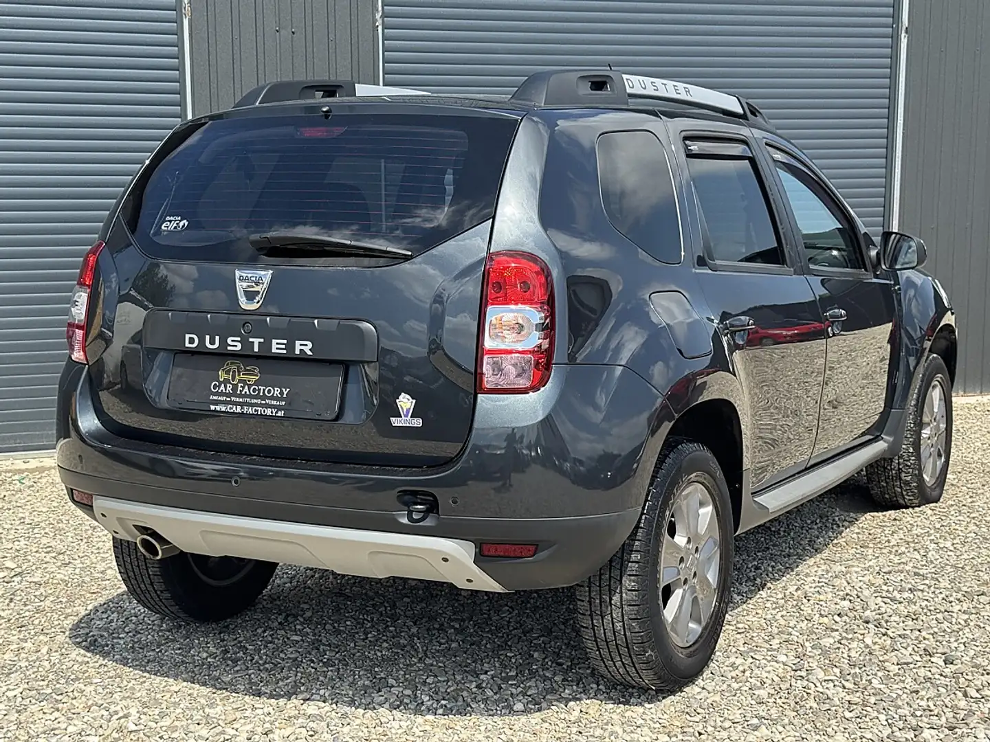 Dacia Duster dCi 110 S&S EDC Prestige Grau - 2
