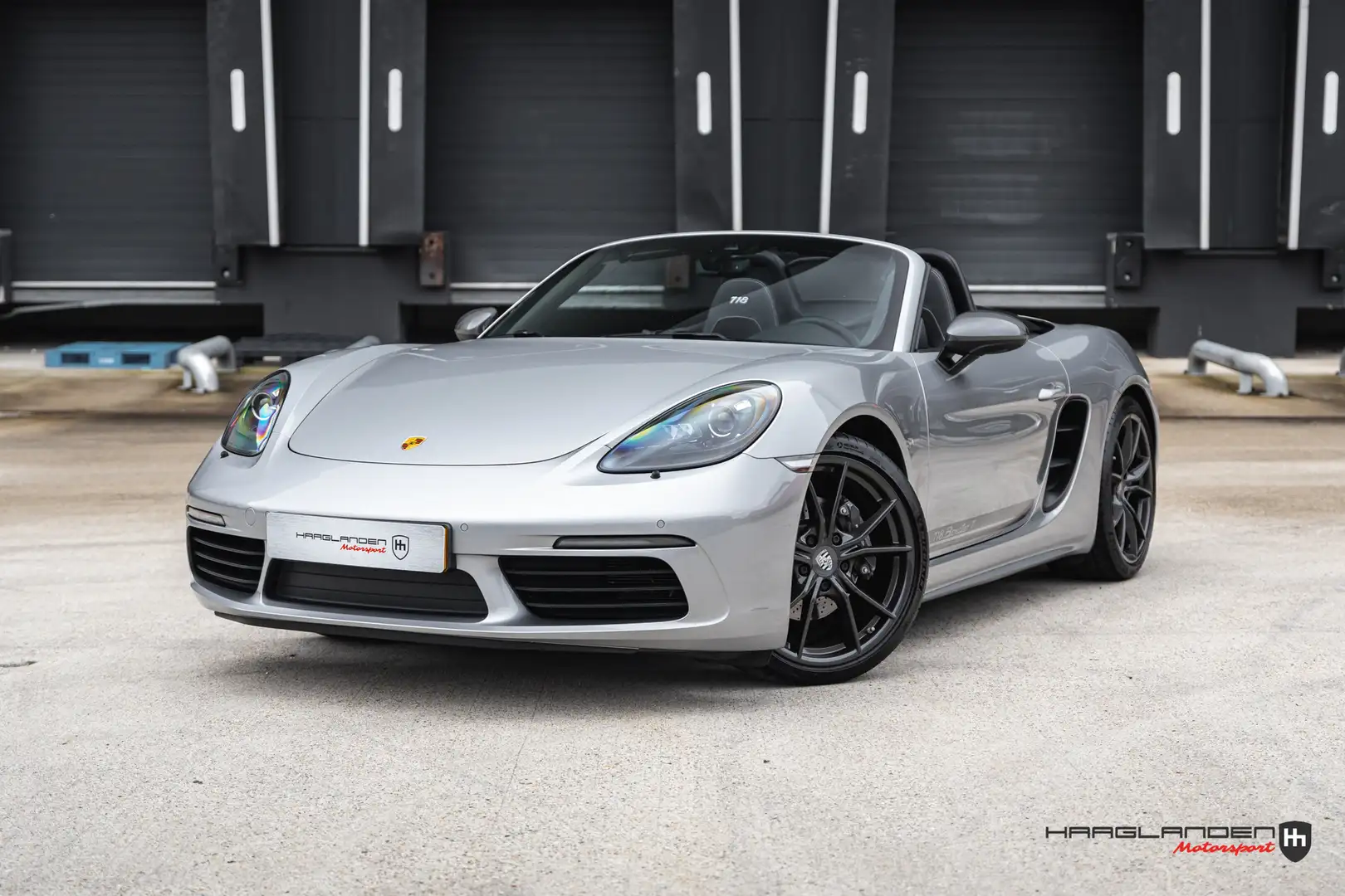 Porsche Boxster 718 2.0 T NL AUTO Grijs - 1