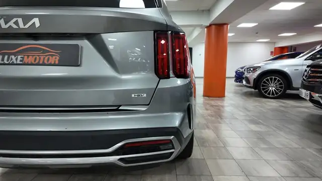 Kia Sorento view 17