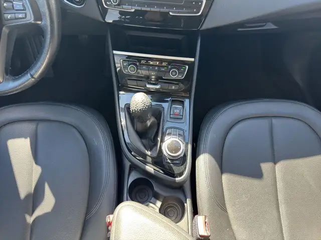 BMW 2 Series view 15