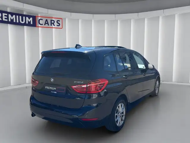 BMW 2 Series view 5