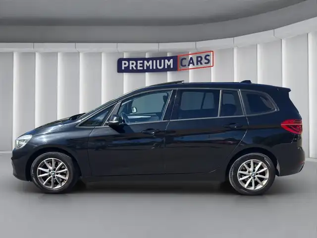 BMW 2 Series view 2