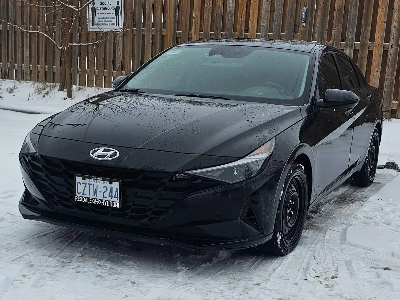 Hyundai ELANTRA снимка Hyundai ELANTRA
