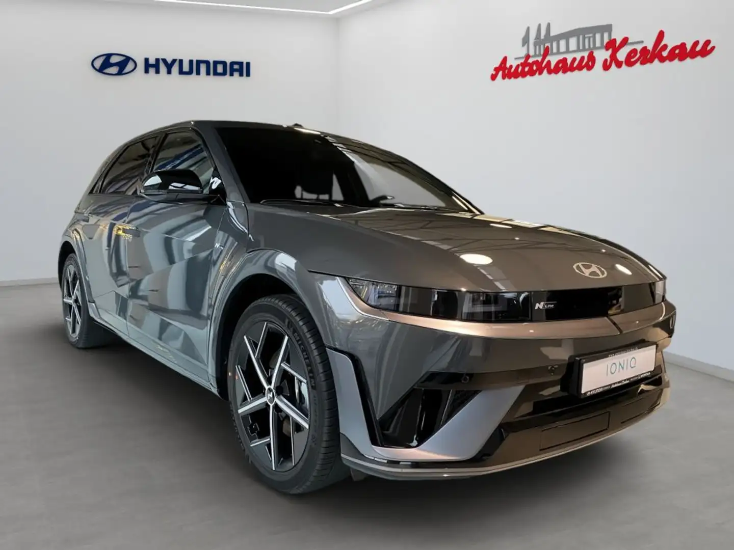 Hyundai IONIQ 5 84 kWh 4WD N Line X Сірий - 2