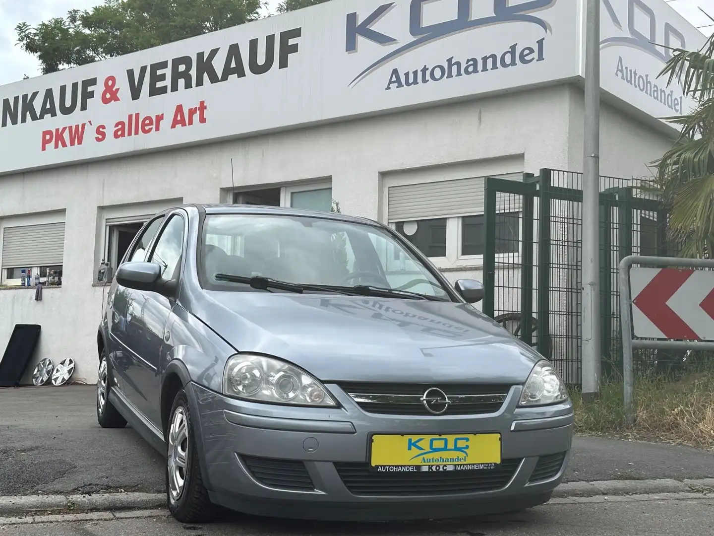 Opel Corsa 1.0 Twinport Cosmo Grau - 1