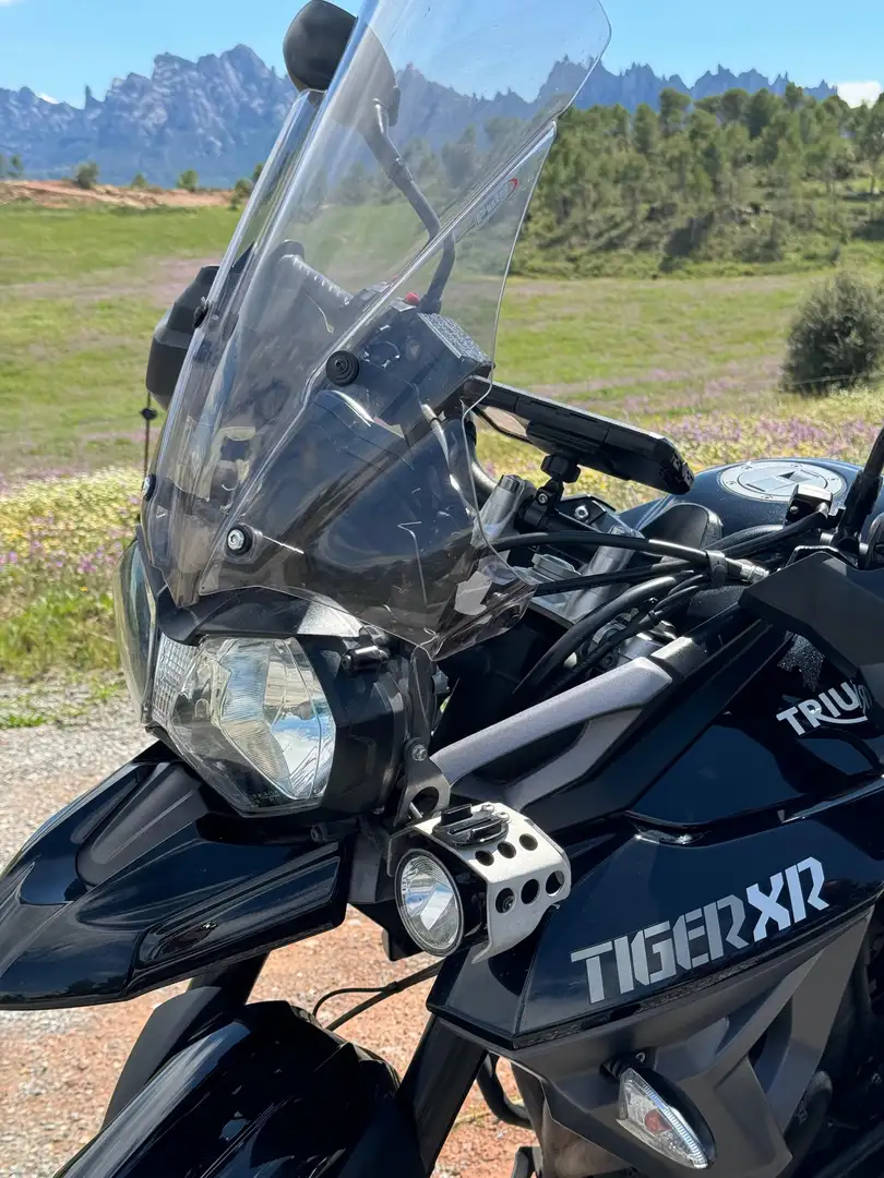 Triumph Tiger 800 XR Negro - 1