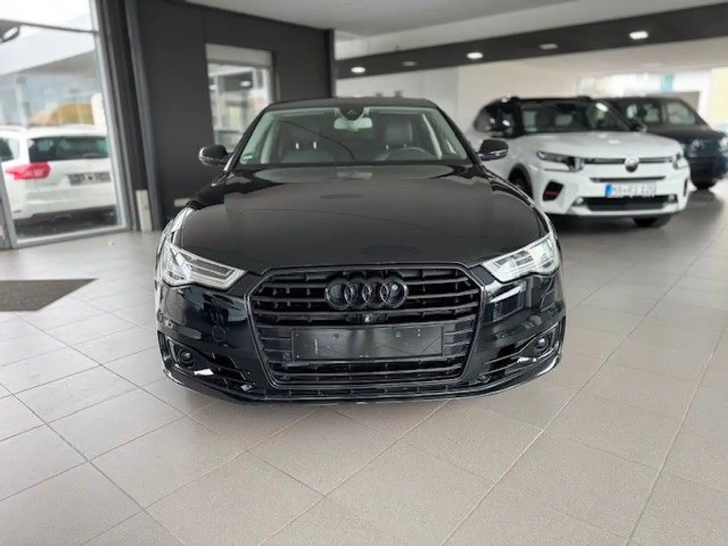 Audi A6 Lim. 1.8 TFSI Ultra Schwarz - 2