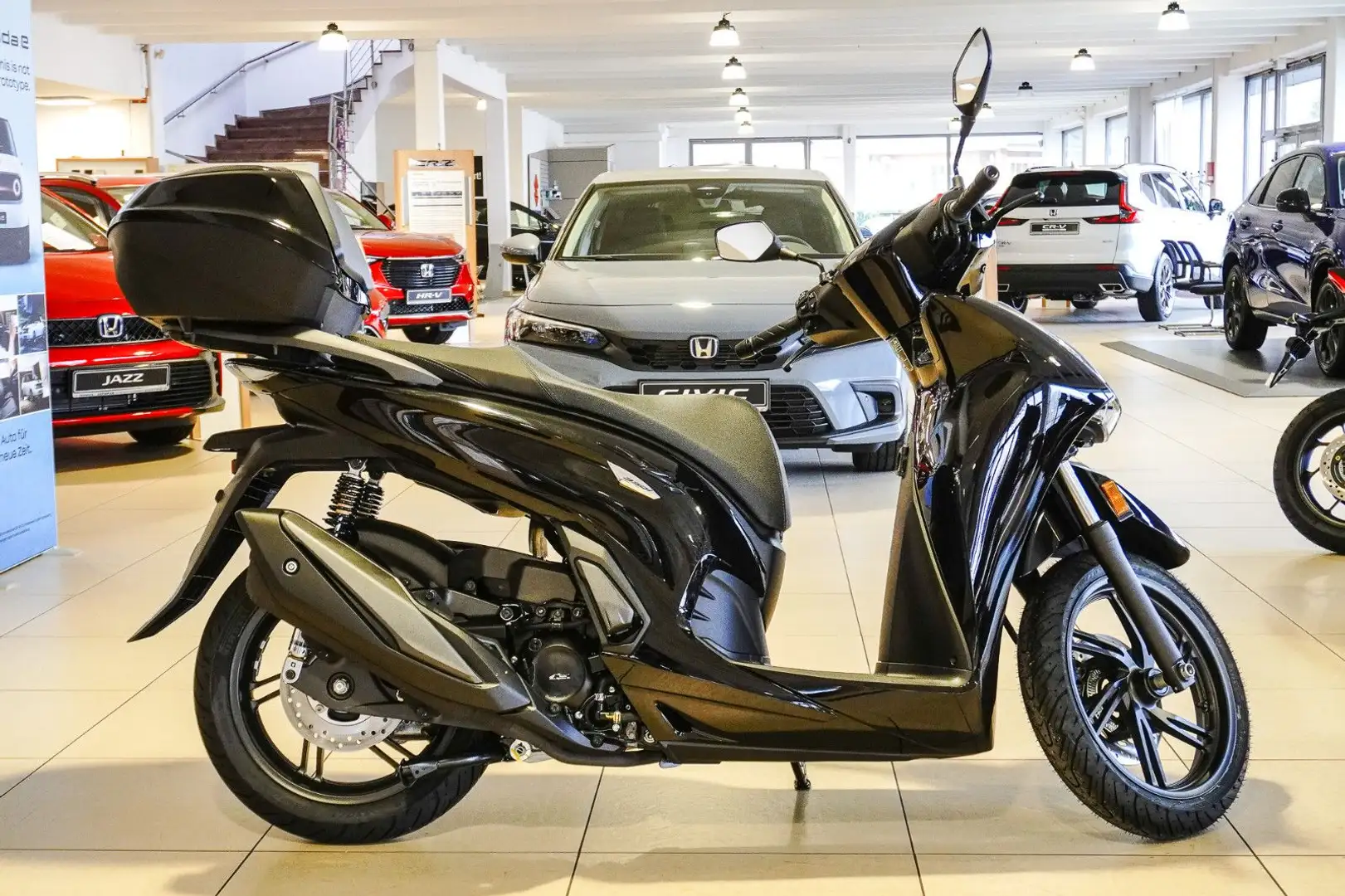 Honda SH 350i nkl. Smart Top Case SOFORT VERFÜGBAR Noir - 1