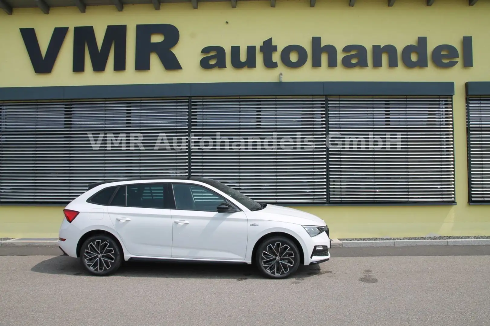 Skoda Scala Monte Carlo 1.5 TSI *DAB*5J.Garantie* Weiß - 1
