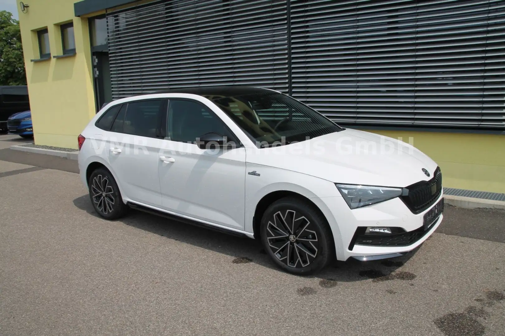 Skoda Scala Monte Carlo 1.5 TSI *DAB*5J.Garantie* Weiß - 2